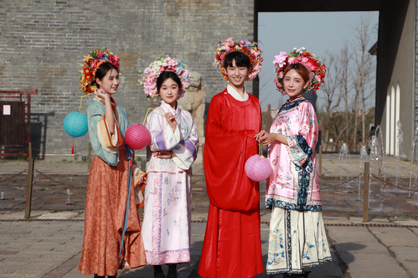 ?一城春色滿街花，首屆肥東撮街簪花節正式啟動